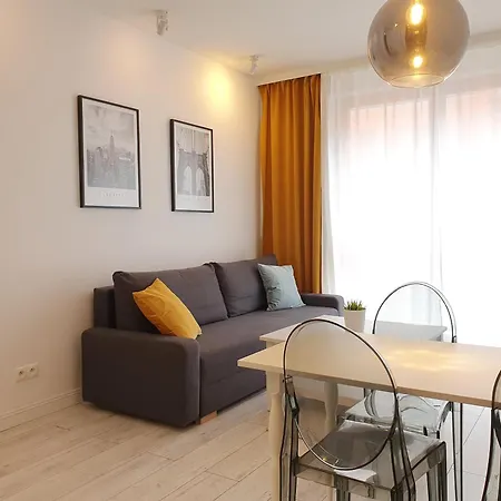 Aurora - Apartament Z Balkonem Appartamento