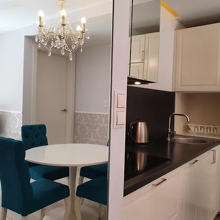 Aurora - Apartament Z Balkonem
