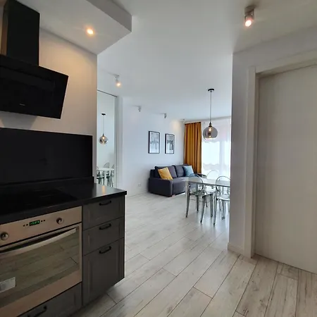 Aurora - Apartament Z Balkonem Appartamento *