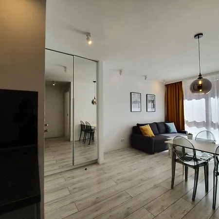 Aurora - Apartament Z Balkonem Danzica
