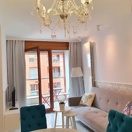 Aurora - Apartament Z Balkonem * Danzica