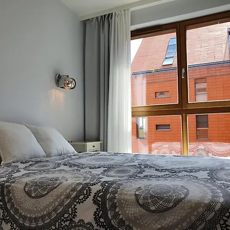 Aurora - Apartament Z Balkonem *