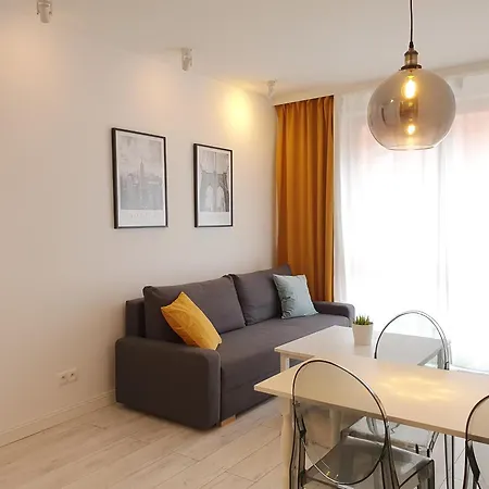Aurora - Apartament Z Balkonem Danzica